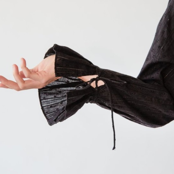 Nili  Lotan Thelina blouse, Medium - Picture 5 of 11